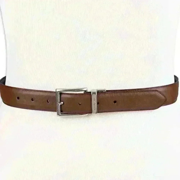 𝅺TOMMY Hilfiger Men\'s Reversible Belt​